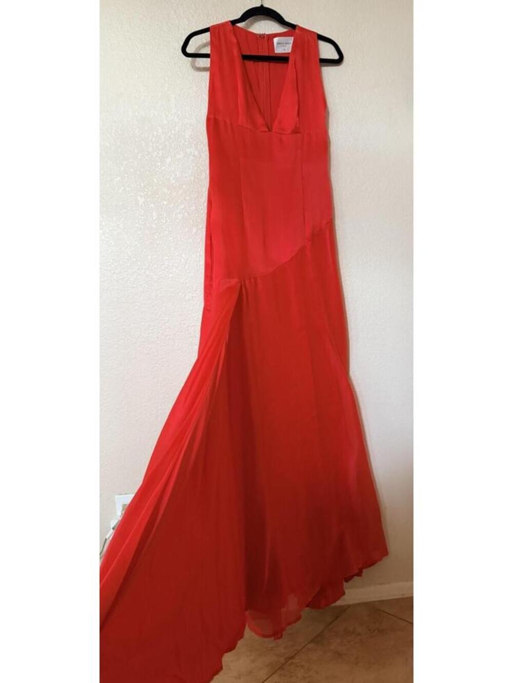New Sonya Moda Alma Plunge Bias Cut Silk Organza Gown In Lola Red Size M $420 - Picture 8 of 13